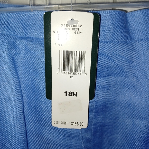 Lauren Ralph Lauren 4pc ensemble - Picture 7 of 16